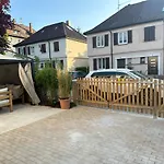 Altes Stadthaus Mit Garten Und Gewoelbekeller